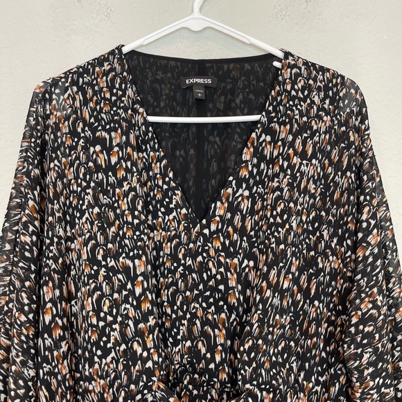 Express Black and Brown Patterned Blouse - Picture 2 of 12